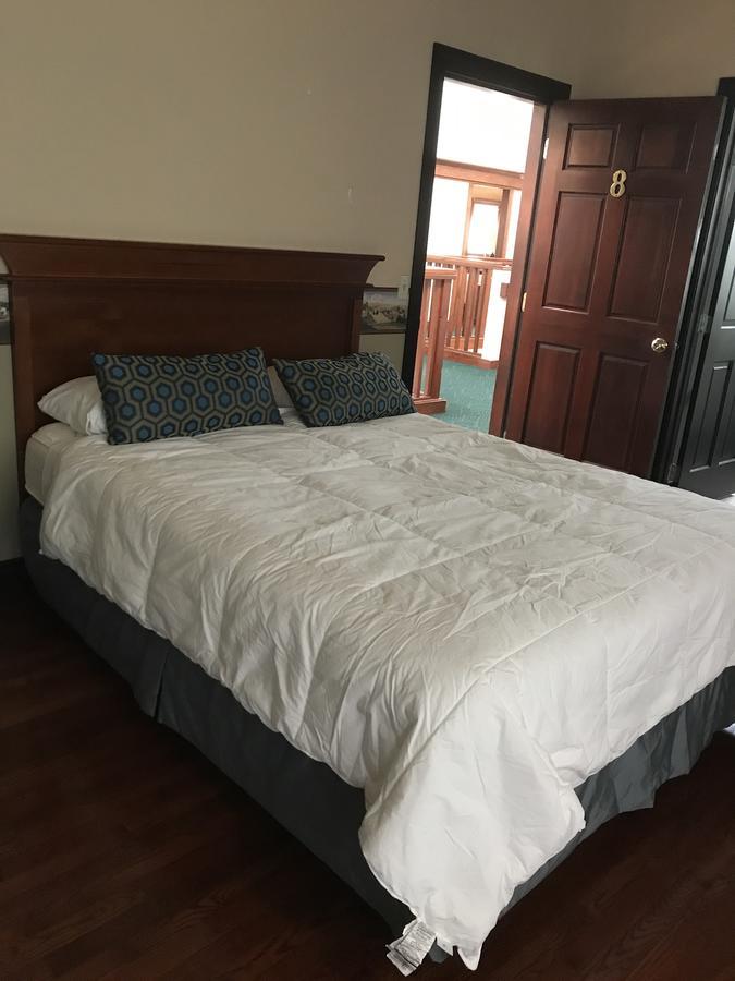 Nirvana Inn & Grill Ellensburg Zewnętrze zdjęcie